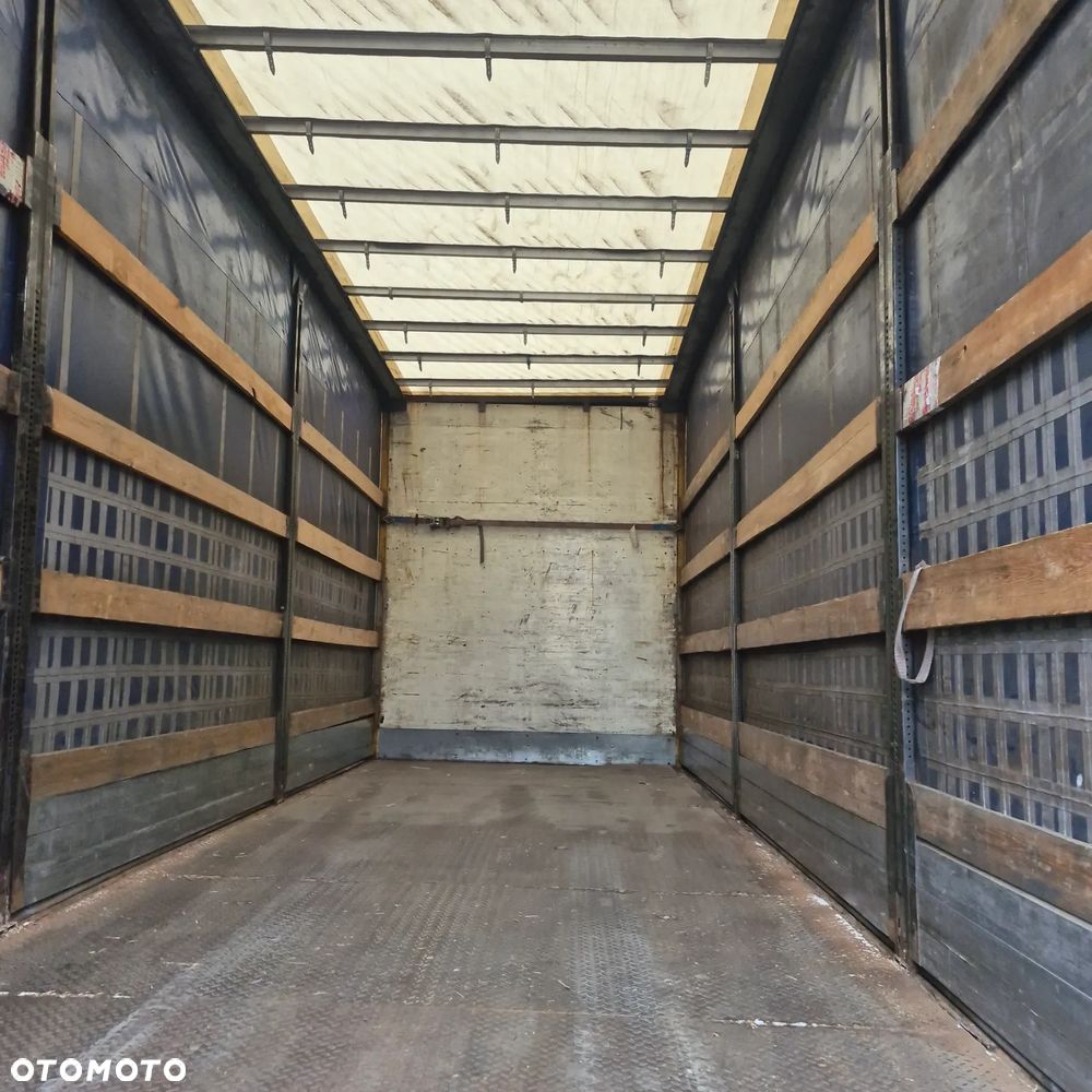 Renault PREMIUM - 9