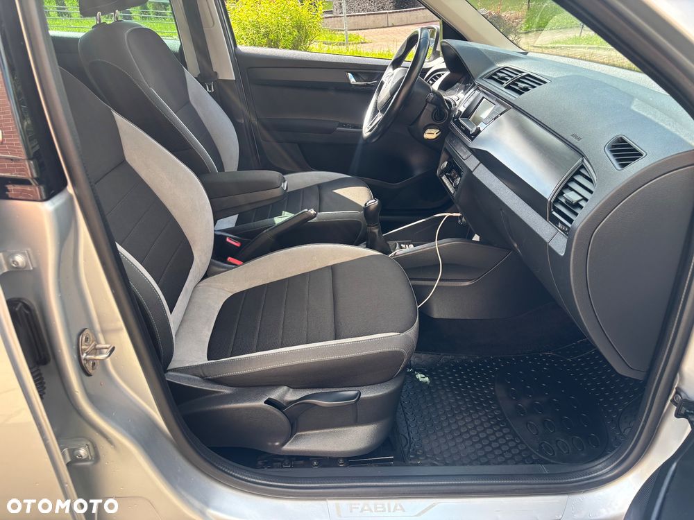 Skoda Fabia 1.0 MPI Joy - 19