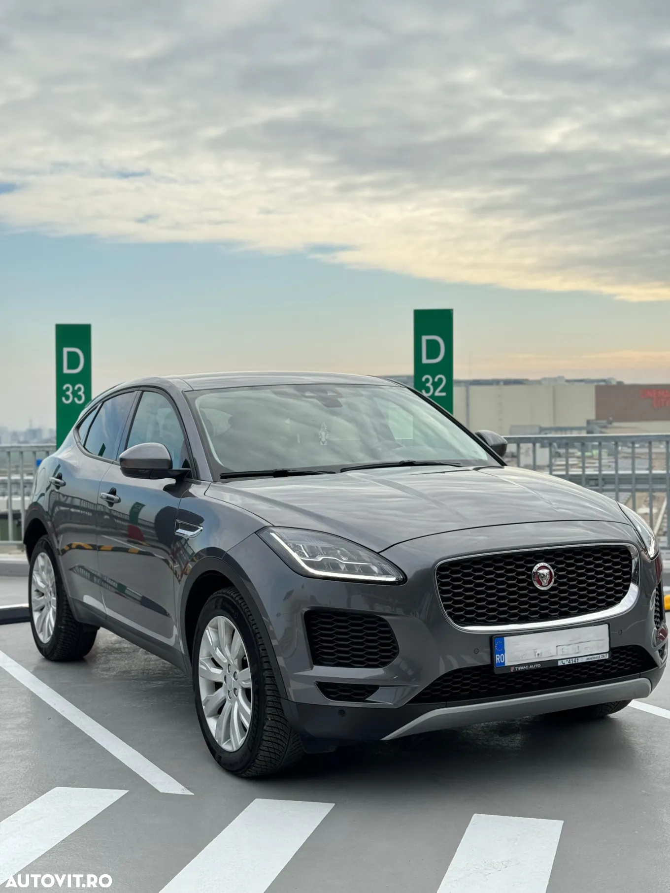 Jaguar E-Pace D150 AWD SE - 7