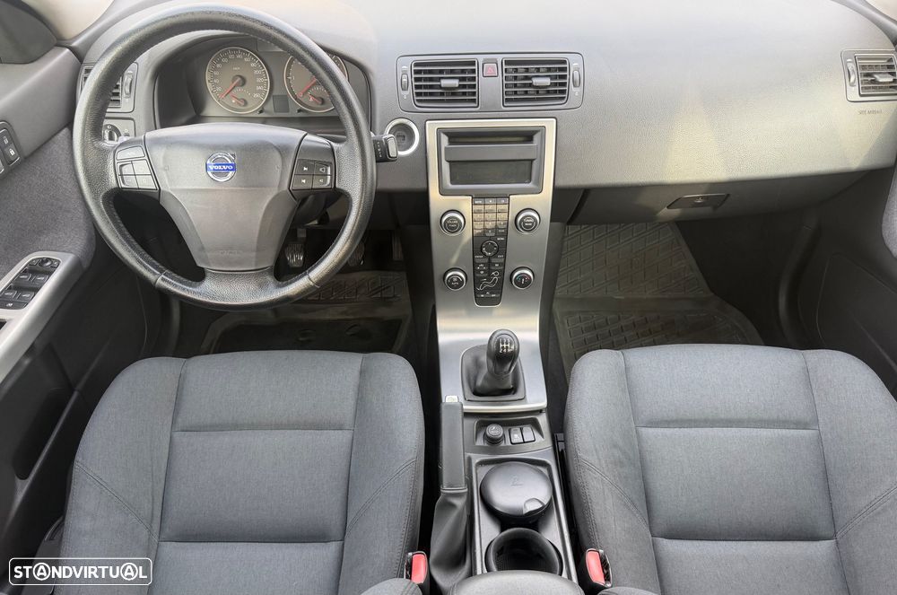 Volvo S40 1.6 D Nível 3 - 7