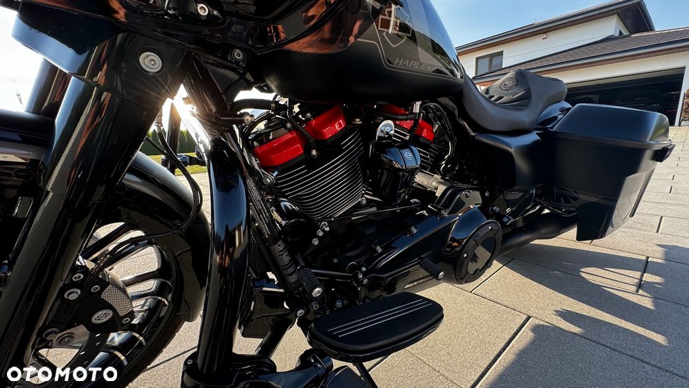 Harley-Davidson Touring Road Glide - 5