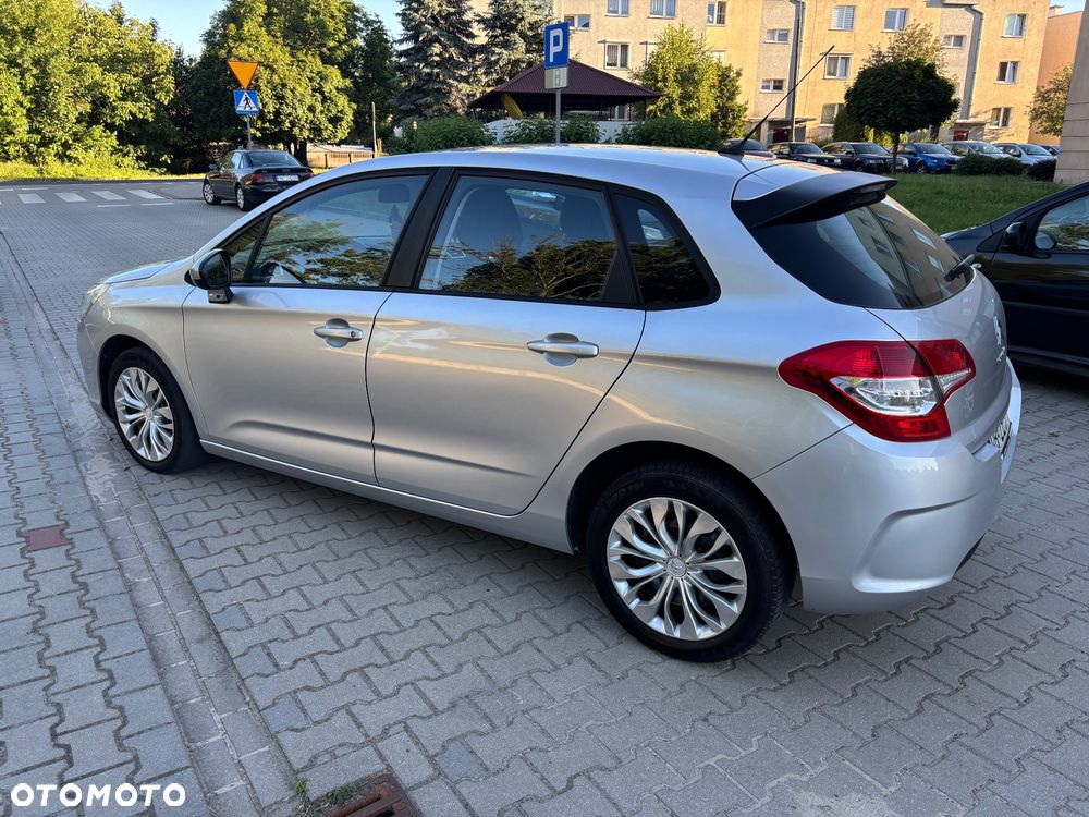 Citroën C4 VTi 120 Attraction - 3