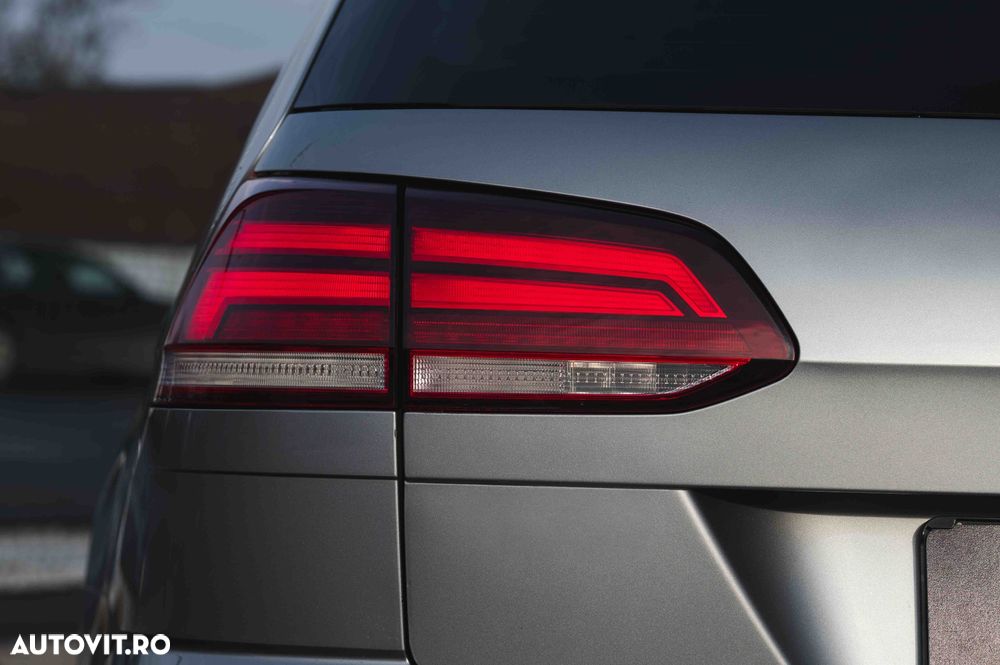 Volkswagen Golf 2.0 TDI DSG Highline - 12