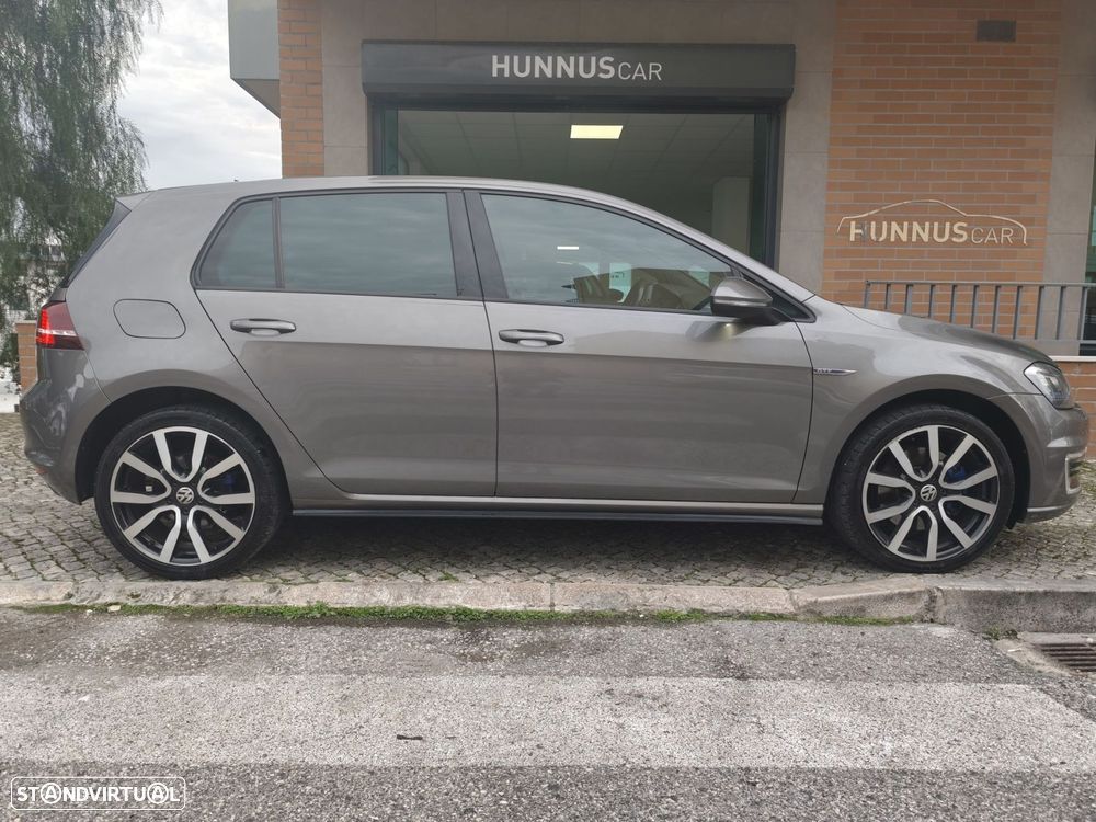VW Golf 1.4 GTE Plug-In-Hybrid DSG - 7