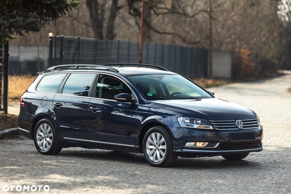 Volkswagen Passat 2.0 Blue TDI SCR Comfortline - 8