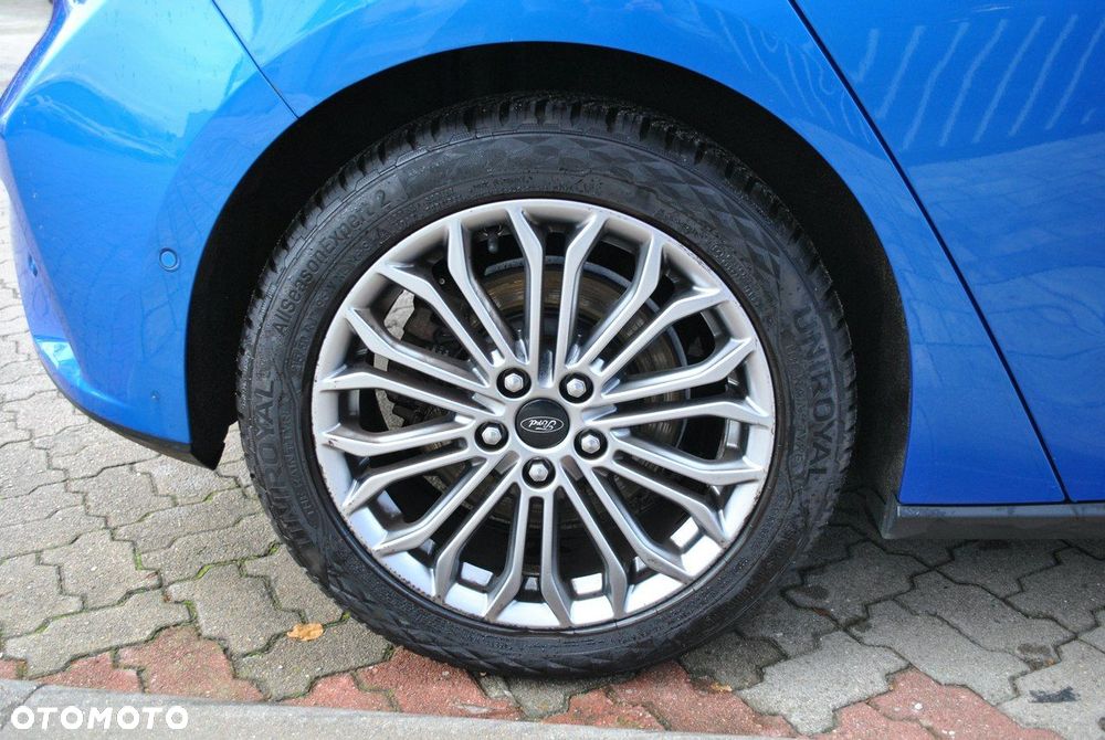 Ford Focus - 29