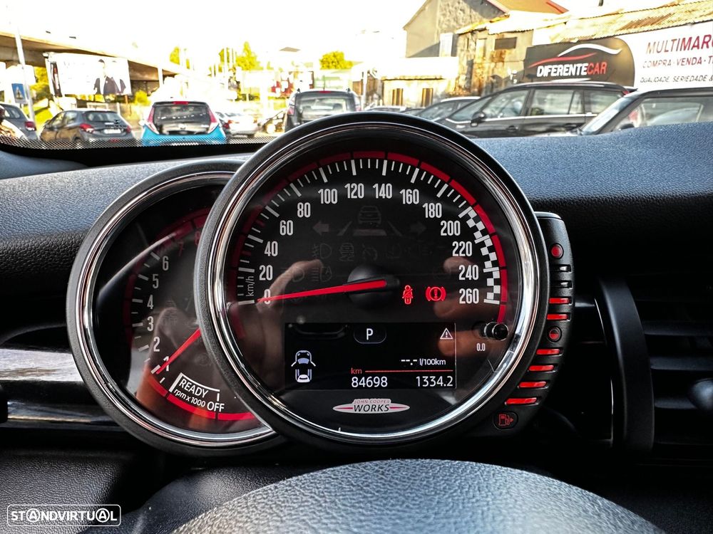MINI 3 Portas John Cooper Works Auto Desportiva - 40