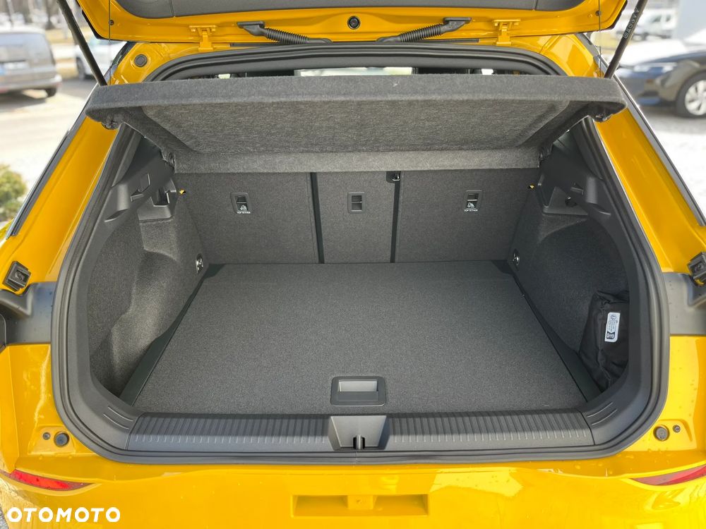 Volkswagen T-Roc 1.5 eTSI OPF DSG R-Line - 20