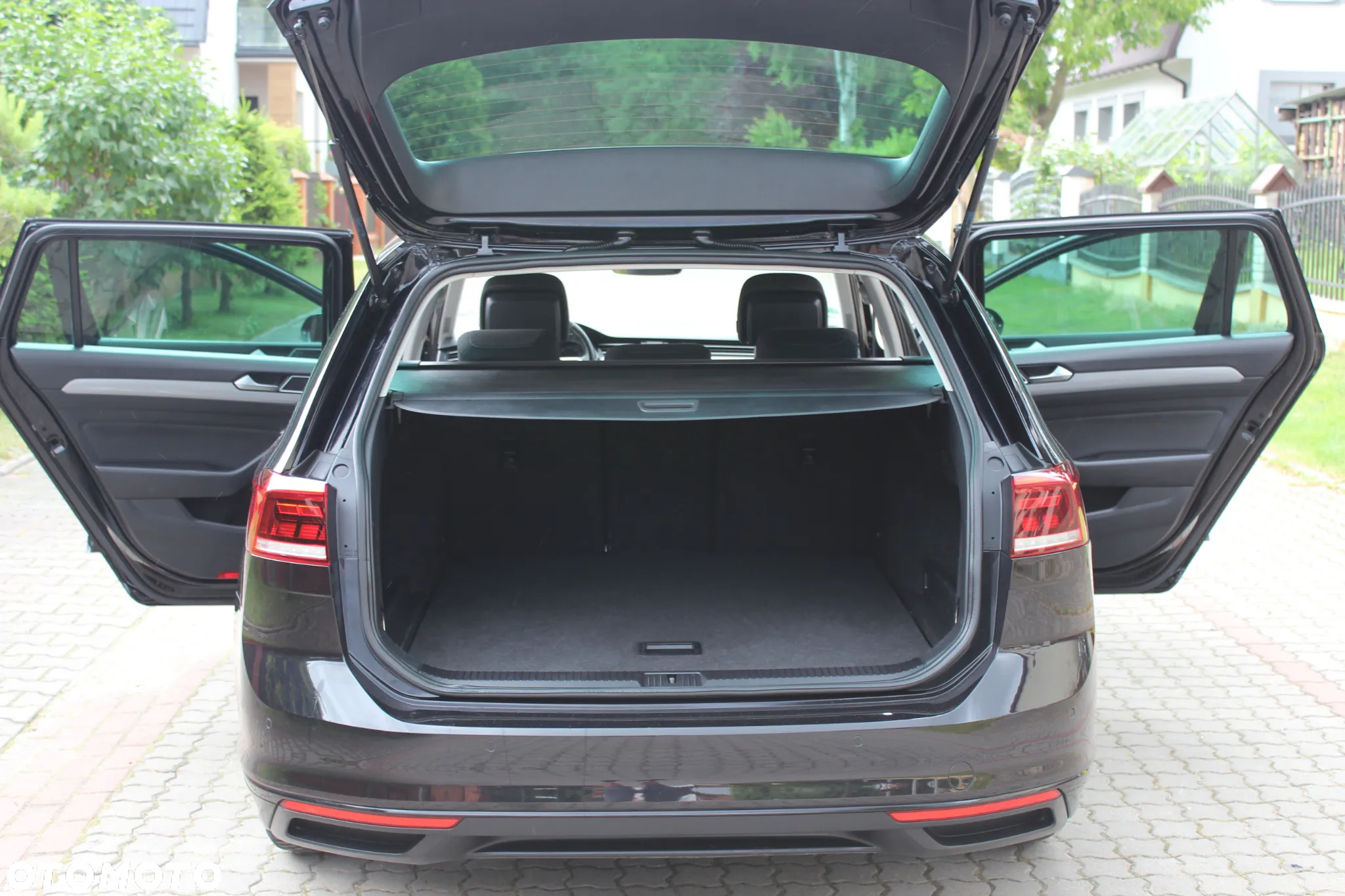 Volkswagen Passat Variant 2.0 TDI SCR DSG Business - 38