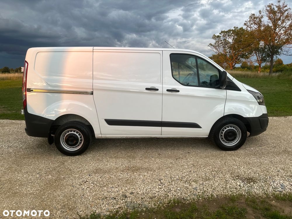 Ford Transit Custom - 9