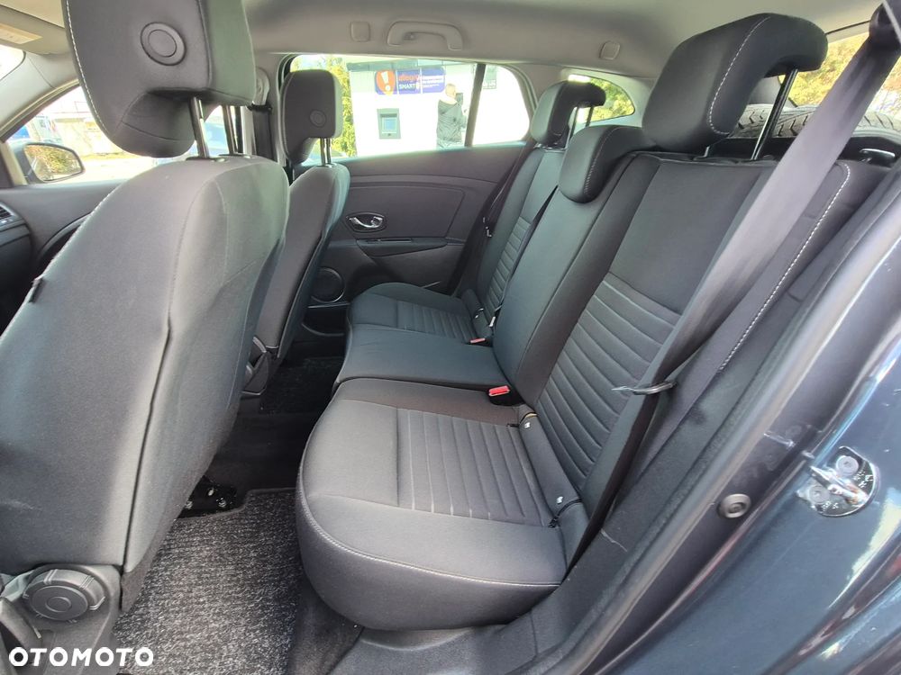 Renault Megane ENERGY dCi 110 Start & Stop LIMITED - 25