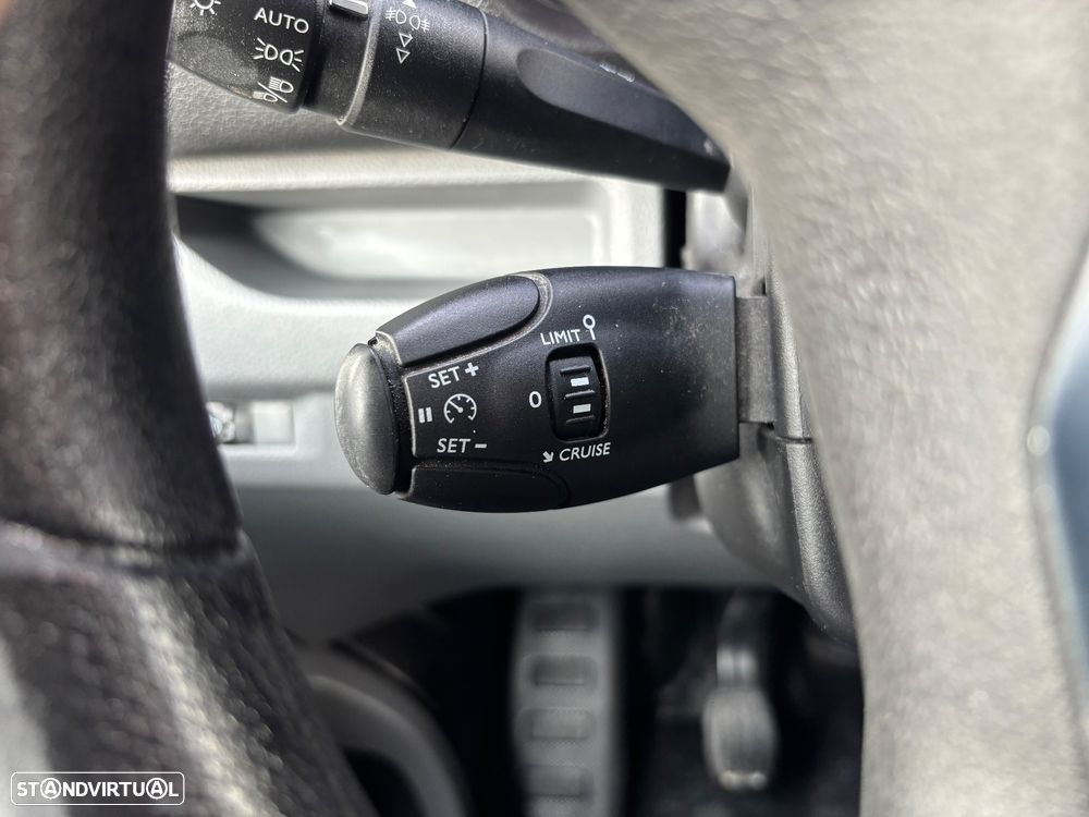 Citroën Jumpy 2.0 HDI - 33