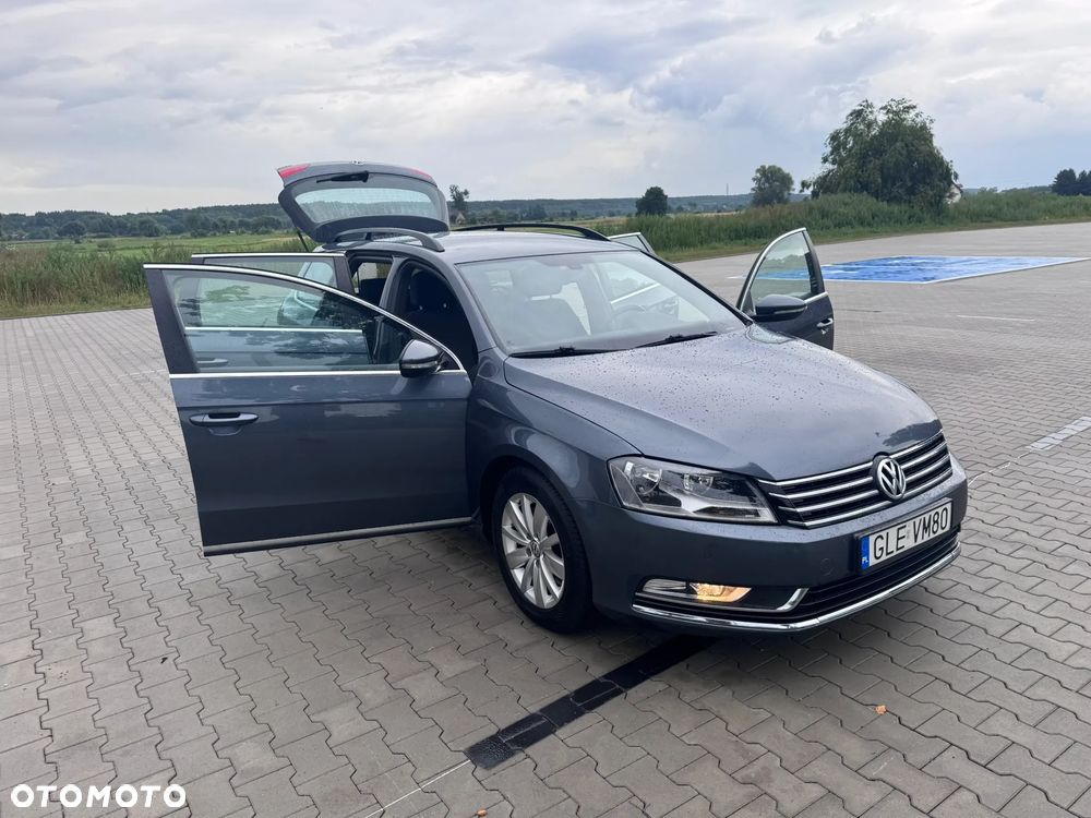 Volkswagen Passat - 10