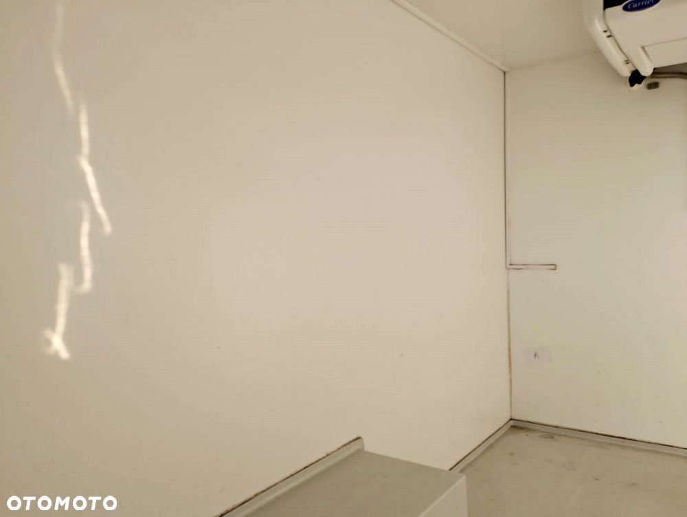 Renault Trafic Chłodnia 125KM 2 zasilania chłodni - 11