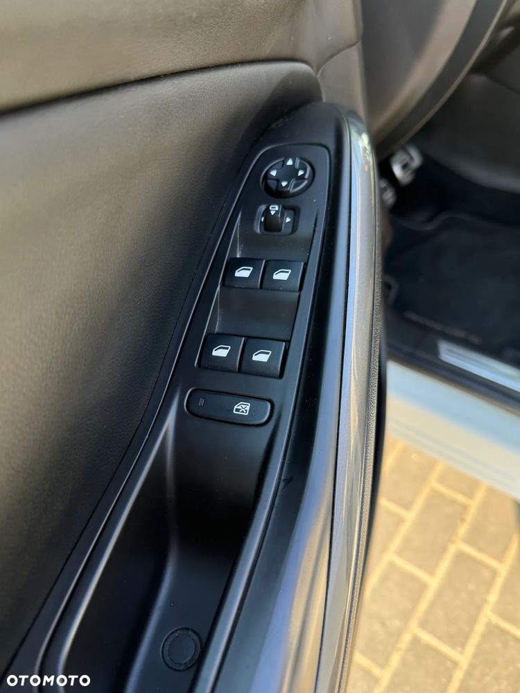 Opel Grandland X 1.2 Start/Stop Business Edition - 11