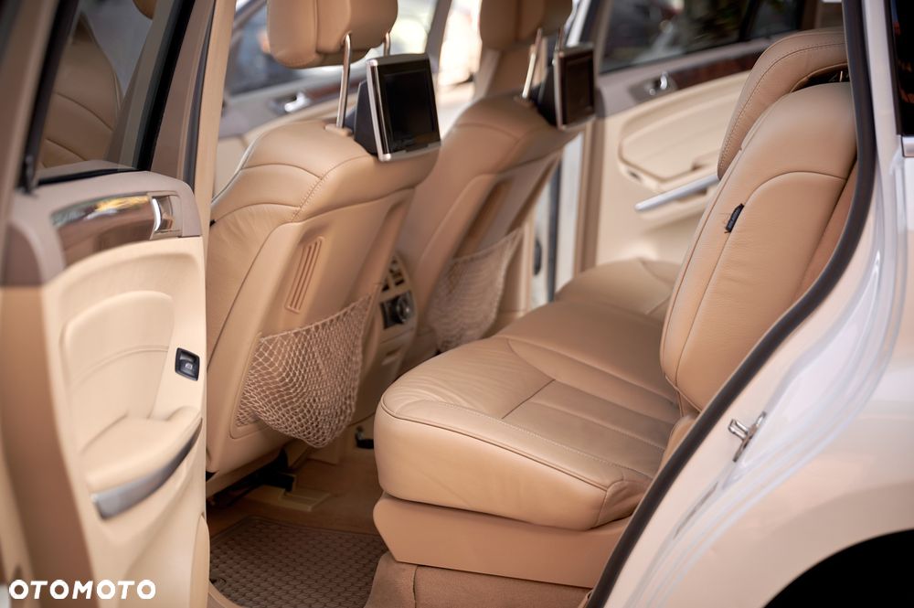 Mercedes-Benz GL 450 4Matic 7G-TRONIC - 19