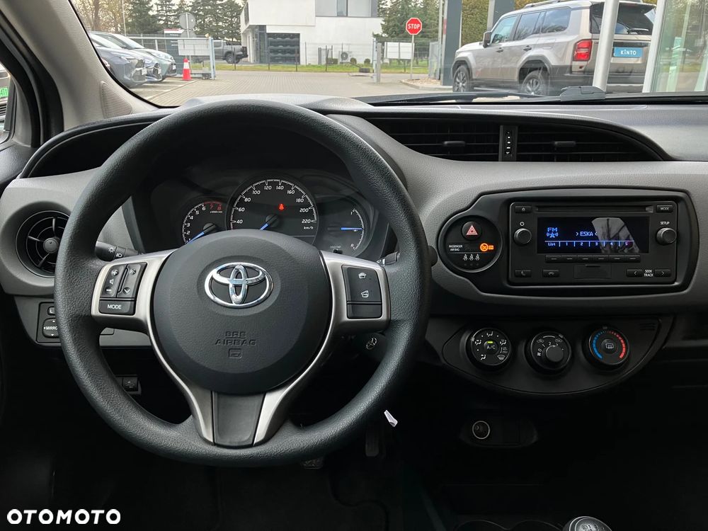 Toyota Yaris 1.5 Active - 15
