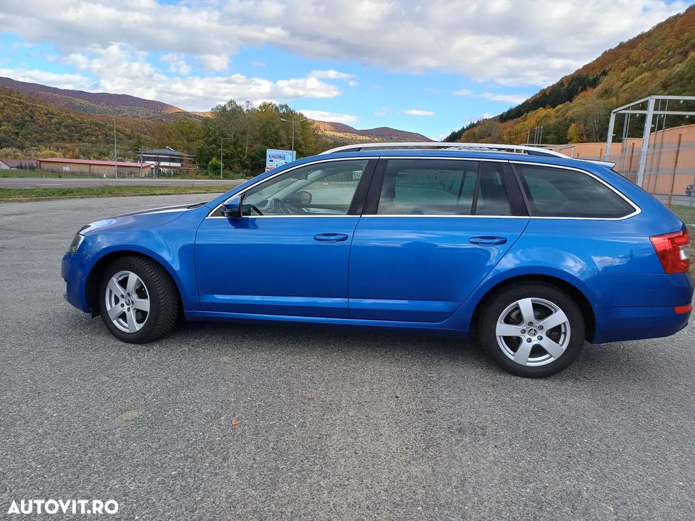 Skoda Octavia 2.0 TDI STYLE - 3