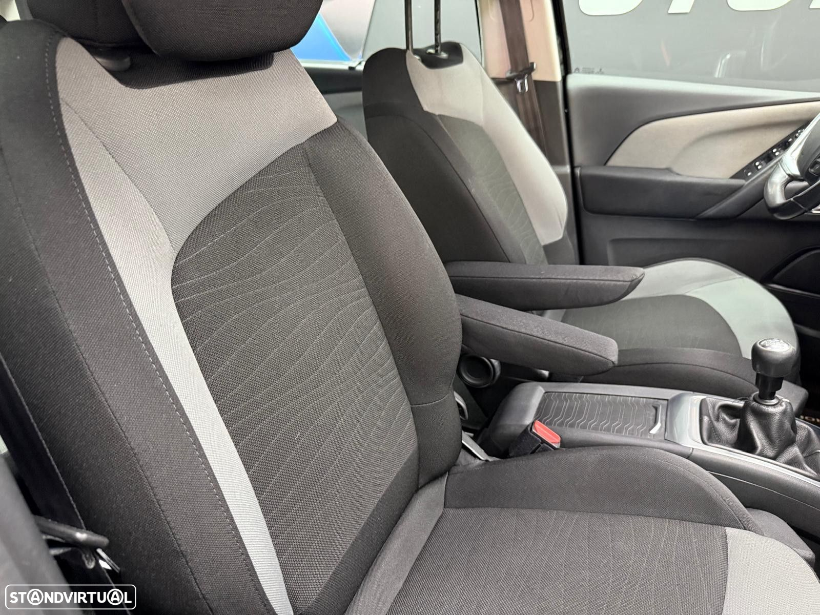 Citroën C4 Grand Picasso 1.6 BlueHDi Intensive J17 - 41