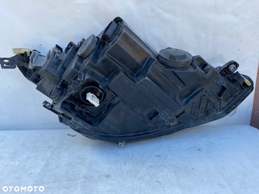 lampa golf 8 VIII full led lewa eu cała - 8