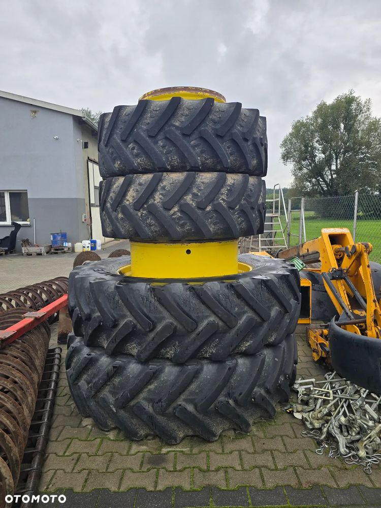 John Deere 7250R - 9