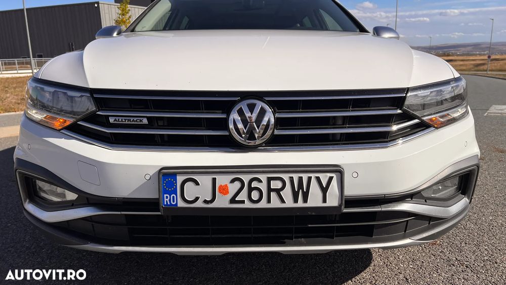 Volkswagen Passat Alltrack 2.0 TDI DSG 4Motion - 13