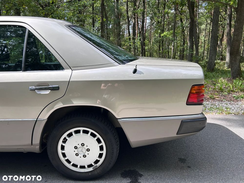 Mercedes-Benz W124 (1984-1993) - 9