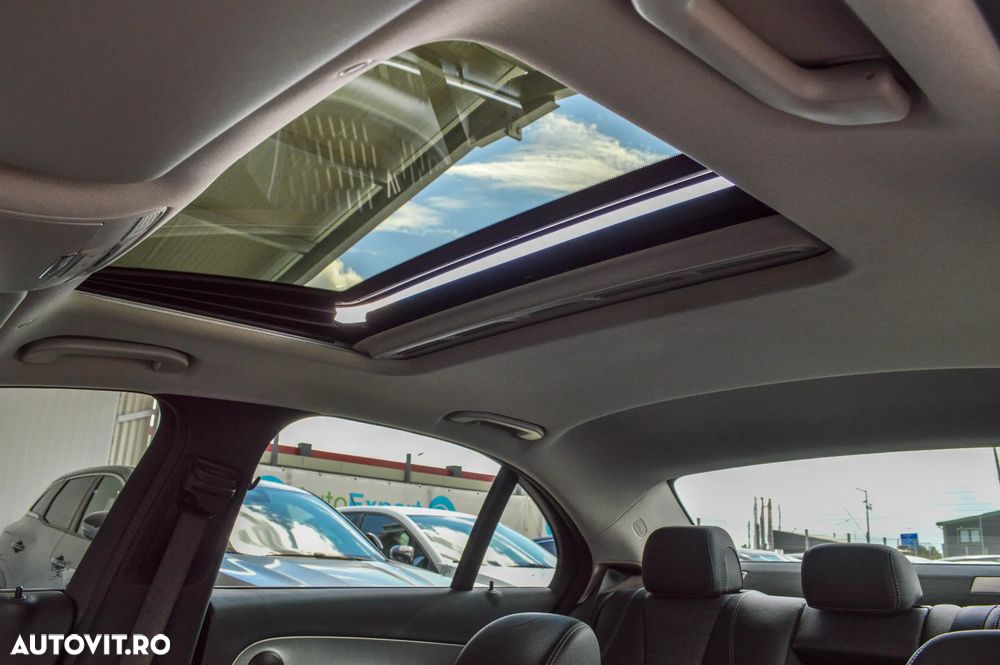 Mercedes-Benz E 200 4MATIC 9G-TRONIC Avantgarde - 40