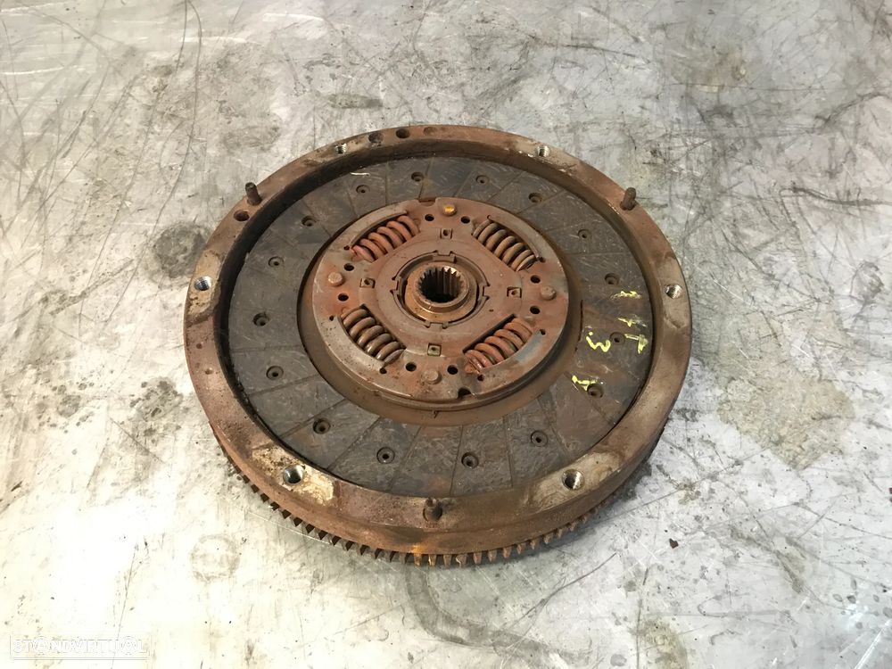 VOLANTE MONOMASSA COM EMBRAIAGEM FIAT PUNTO / DOBLO 1.3JTD 55201525 - 2