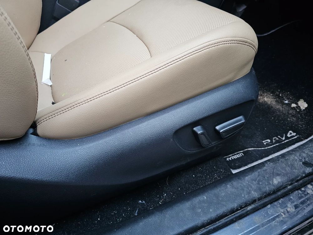 Toyota RAV4 2.5 Hybrid Executive 4x2 - 12