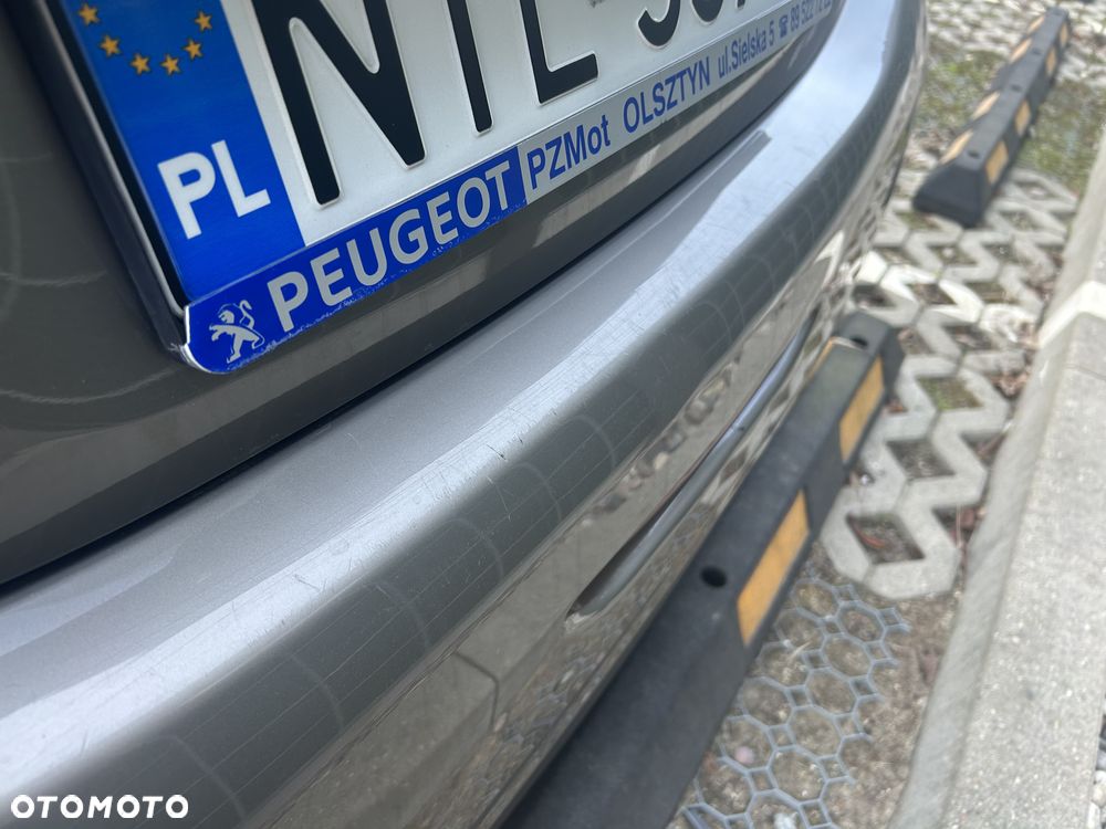 Peugeot 208 - 7
