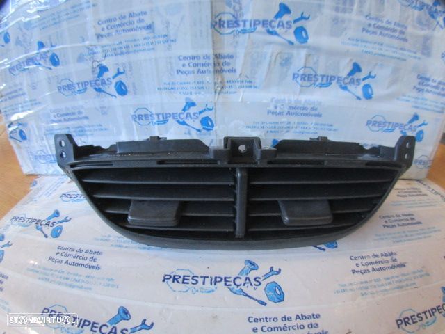 Grelha Friso 77610TF00020 77610TF00021 HONDA JAZZ 2 2011 1.2I 90CV 5P BRANCO MEIO GRE VENTILAÇÃO - 1