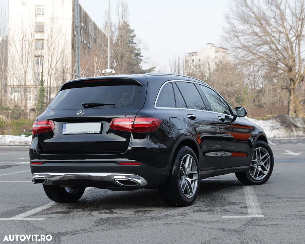 Mercedes-Benz GLC - 4