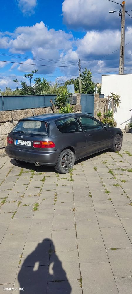 Honda Civic 1.5 LSi 16 V - 4