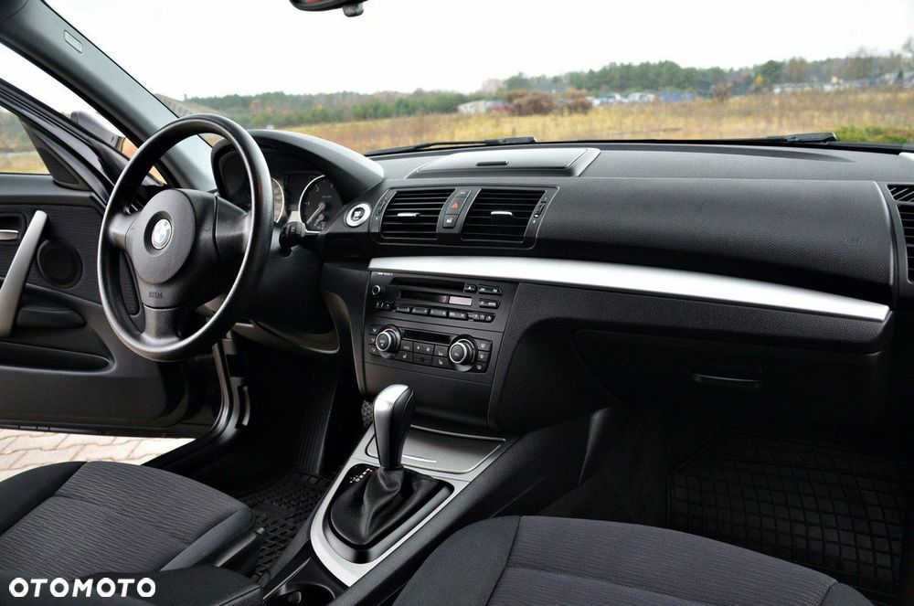 BMW Seria 1 - 19