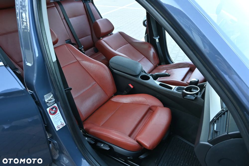 BMW X1 xDrive23d - 29