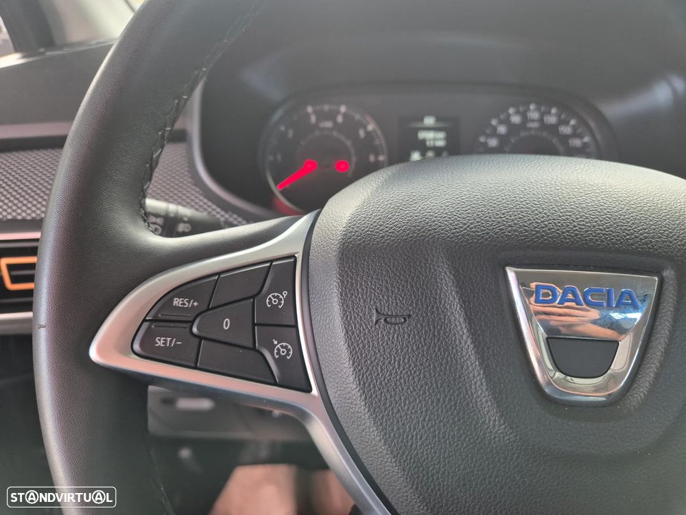 Dacia Sandero - 23