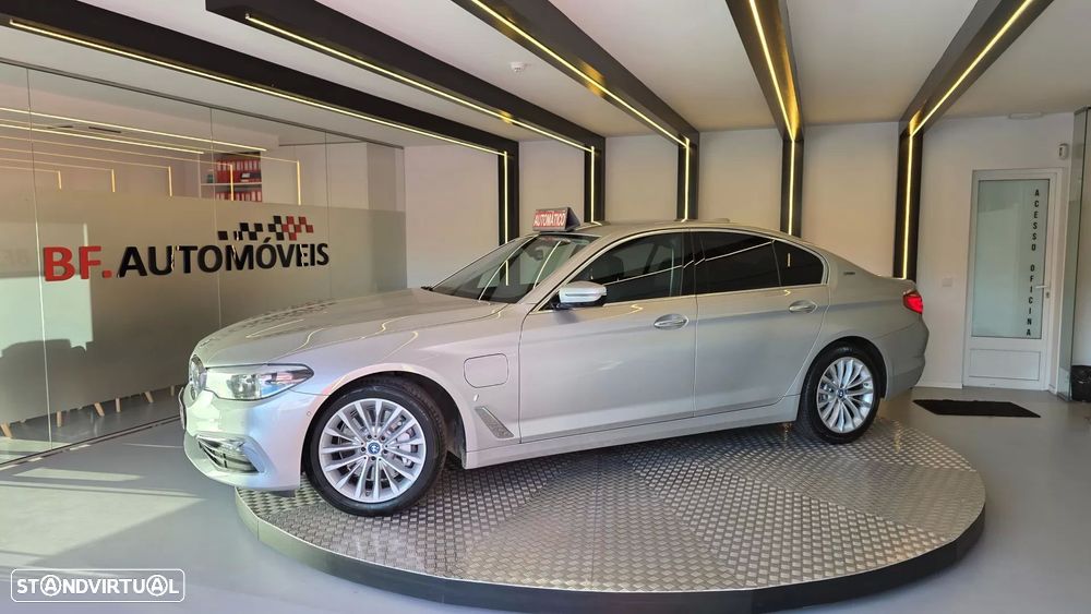 BMW 530 e iPerformance Line Luxury - 2