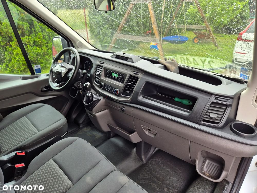 Ford Transit - 27