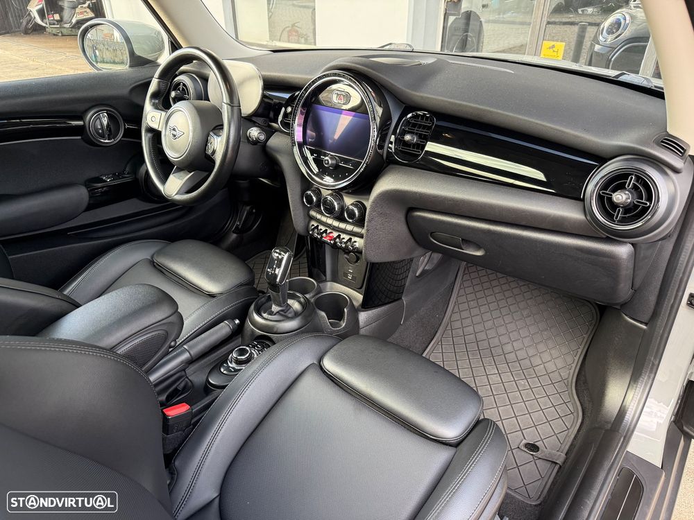 MINI 3 Portas - 17