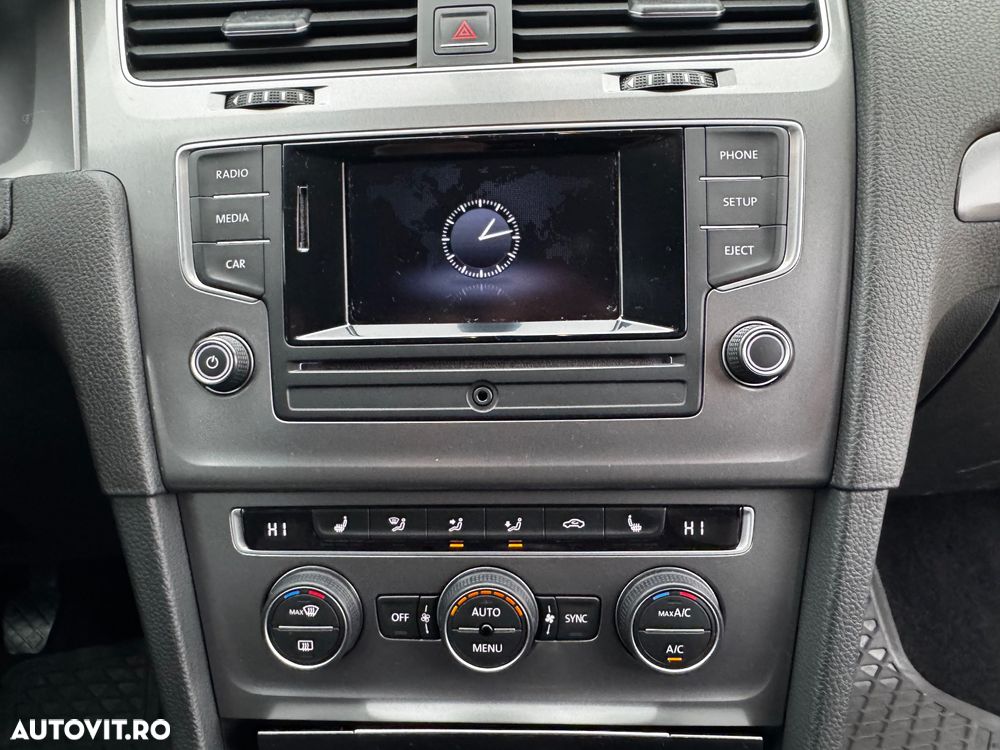 Volkswagen Golf 1.6 TDI DPF Comfortline - 19