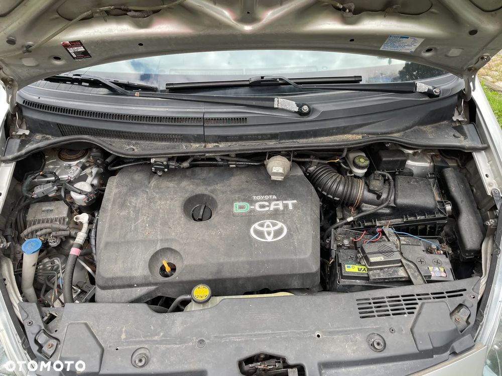Toyota Corolla Verso - 18