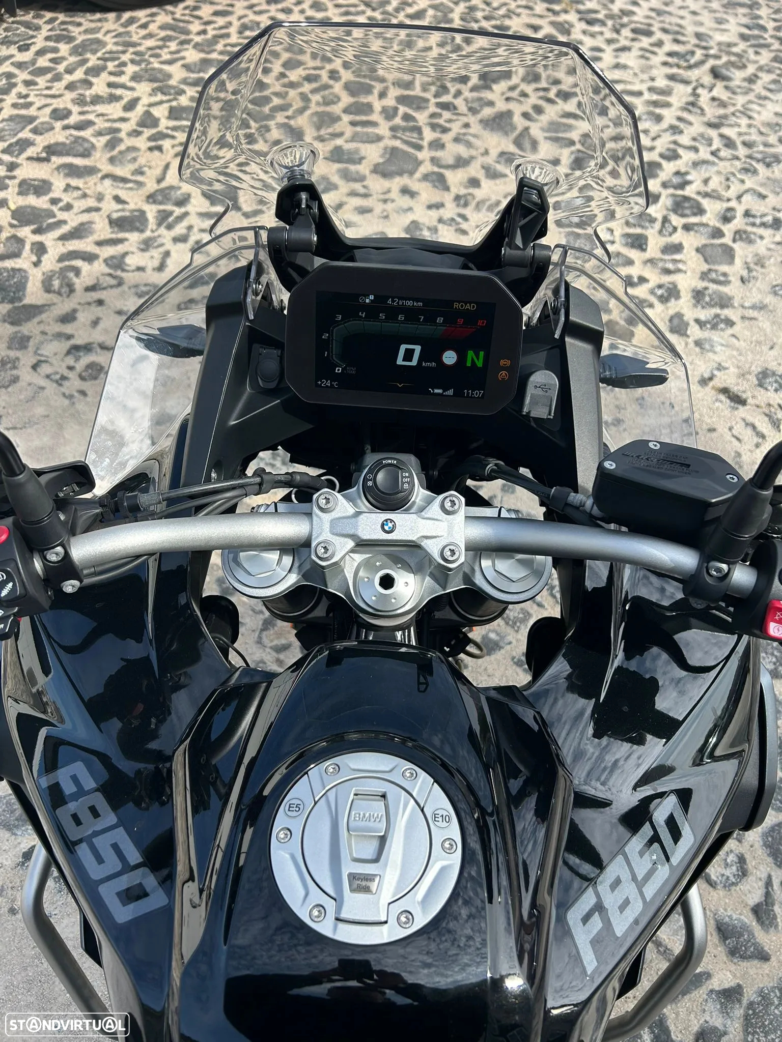 BMW F 850 GS Adventure TRIPLE BLACK - 23