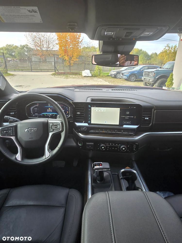 Chevrolet Silverado - 5