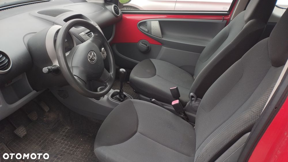 Toyota Aygo - 5