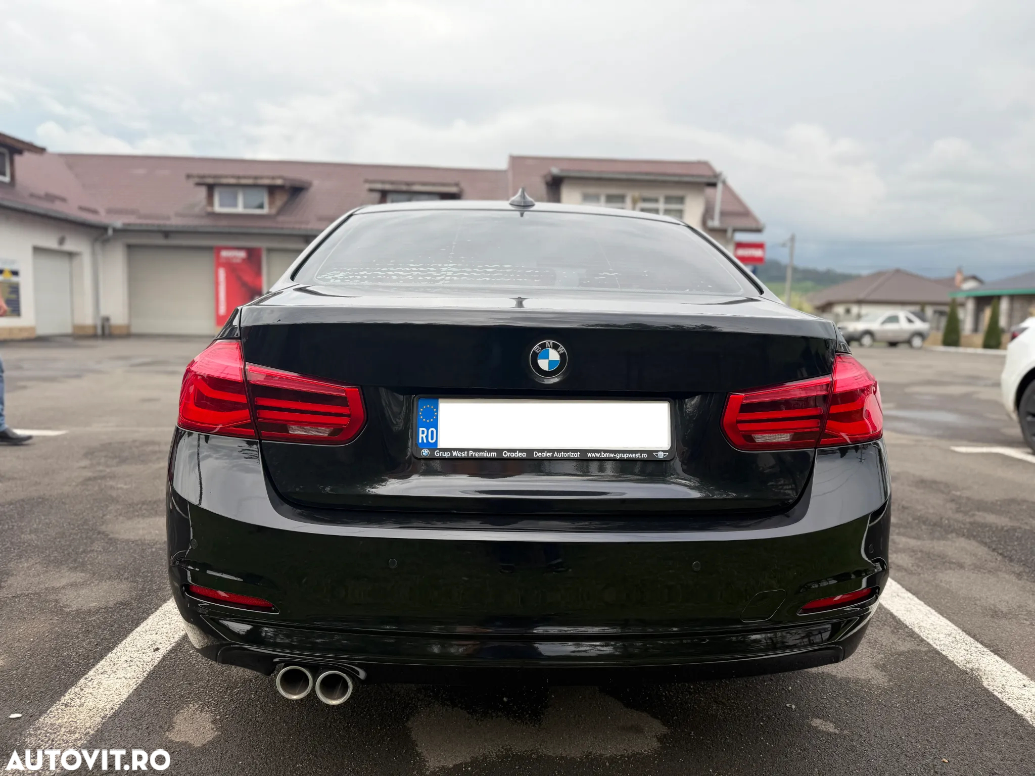 BMW Seria 3 320d - 5