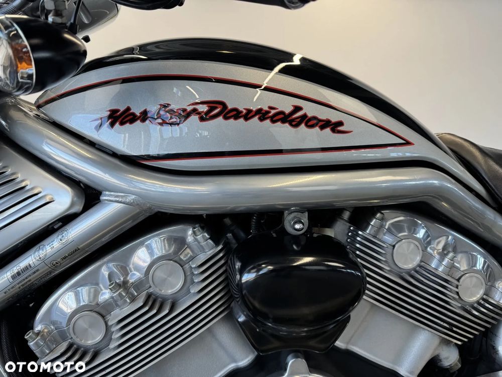 Harley-Davidson V-Rod Street Rod - 19