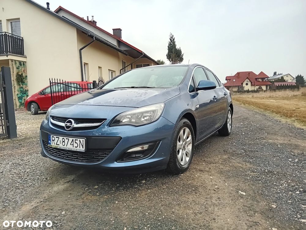 Opel Astra IV 1.6 CDTI Energy - 4