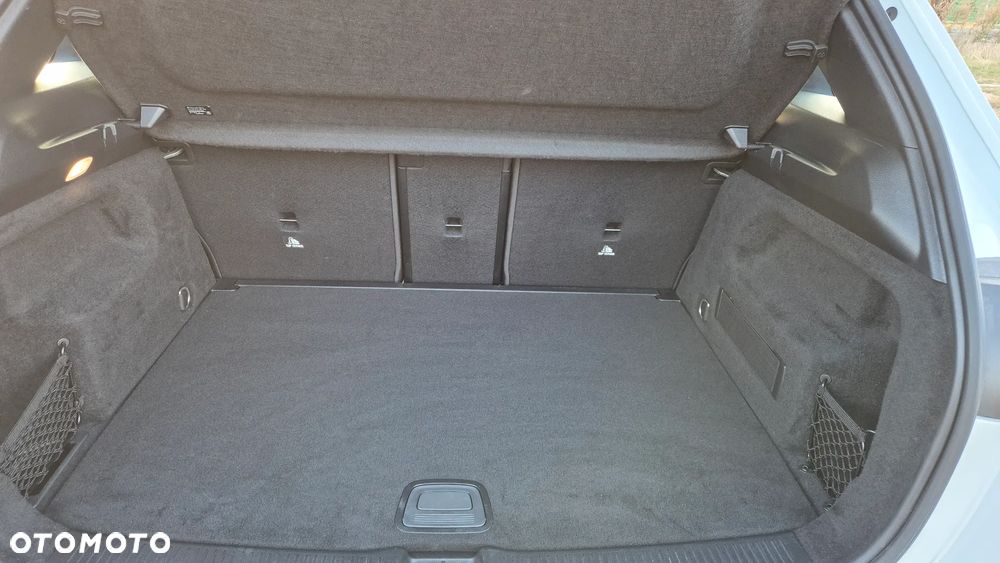 Mercedes-Benz Klasa B 180 Style 7G-DCT - 7