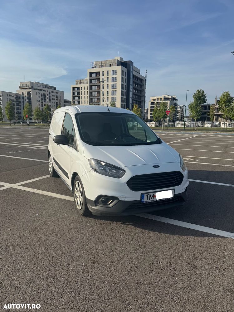 Ford Courier - 2